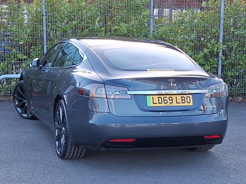 Used Tesla Model S 2019 for sale - 77922102: Photo 3