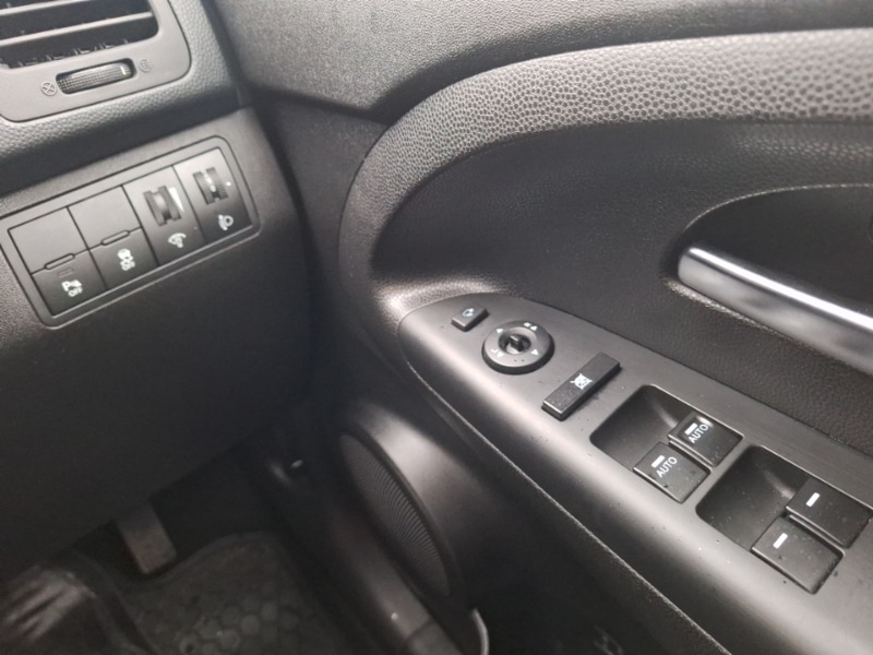 Used Kia Venga 2016 for sale - 76763713: Photo 12