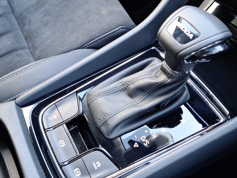 Used Skoda Karoq 2024 for sale - 76822226: Photo 16