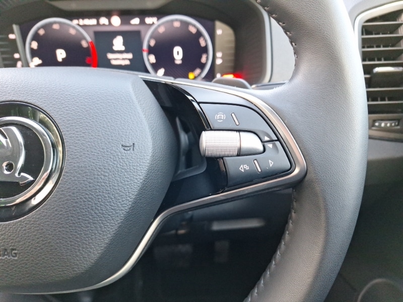 Used Skoda Karoq 2024 for sale - 76822226: Photo 19