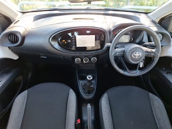 Used Toyota Aygo X 2022 for sale - 78600333: Photo