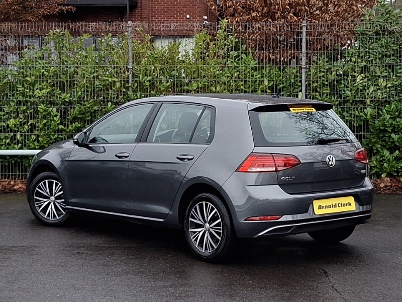 Used Volkswagen Golf 2017 for sale - 77251687: Photo 3