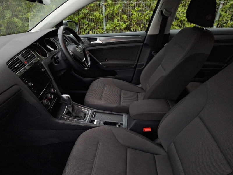 Used Volkswagen Golf 2017 for sale - 77251687: Photo 5