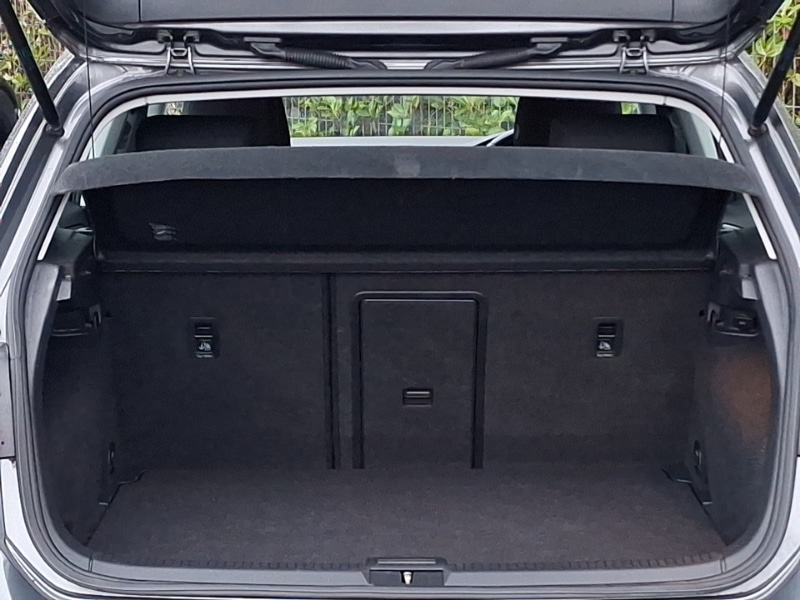 Used Volkswagen Golf 2017 for sale - 77251687: Photo 8