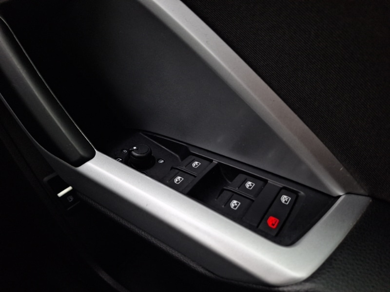 Used Audi Q3 2023 for sale - 77669732: Photo 16