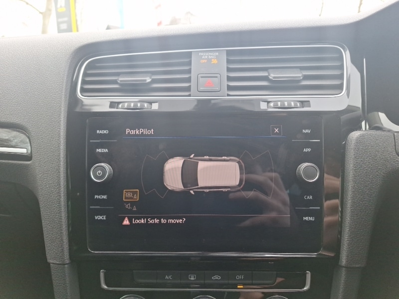 Used Volkswagen Golf 2018 for sale - 77380002: Photo 11