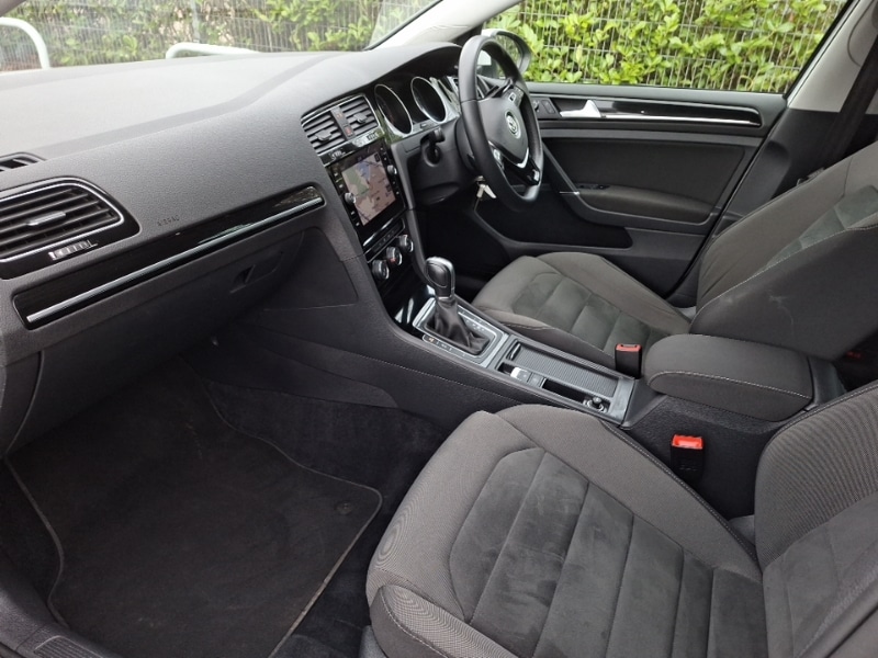 Used Volkswagen Golf 2018 for sale - 77380002: Photo 5