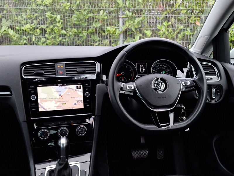 Used Volkswagen Golf 2018 for sale - 77380002: Photo 7