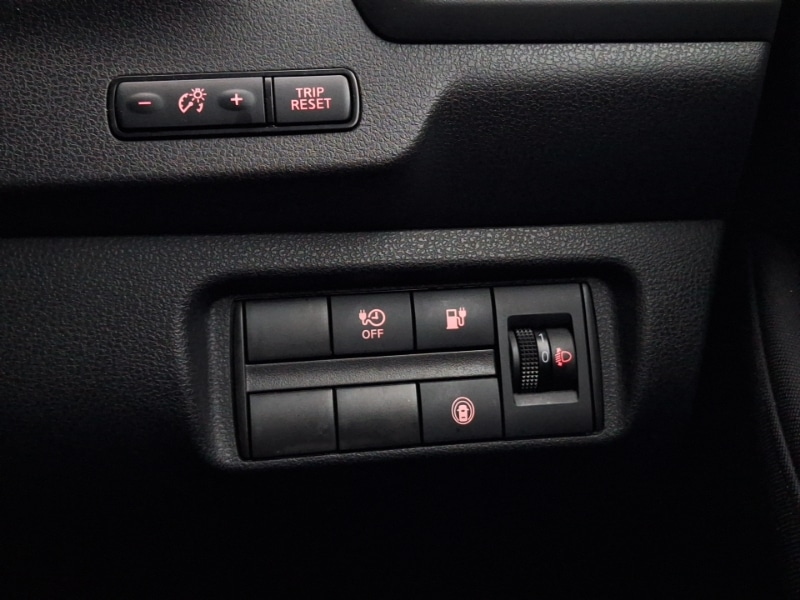 Used Nissan Leaf 2022 for sale - 77380005: Photo 17