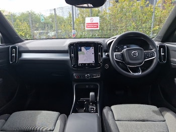Used Volvo XC40 2024 for sale - 78283297: Photo