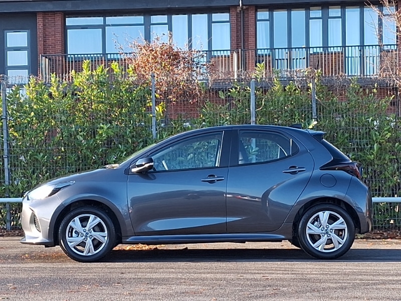 Used Mazda Mazda2 HYBRID 2025 for sale - 76925242: Photo 4