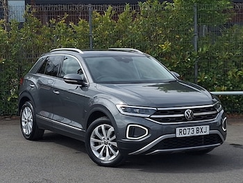 Used Volkswagen T-Roc 2023 for sale - 78535046: Photo