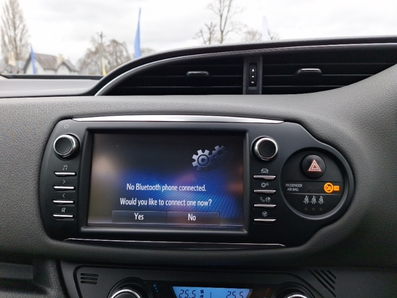 Used Toyota Yaris 2019 for sale - 77682339: Photo 13