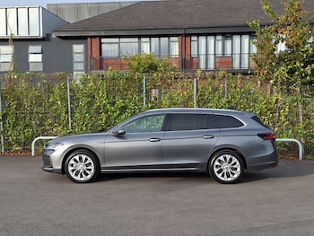 Used Skoda Superb 2024 for sale - 75852258: Photo