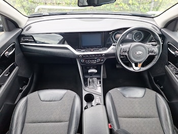 Used Kia Niro 2020 for sale - 78183911: Photo