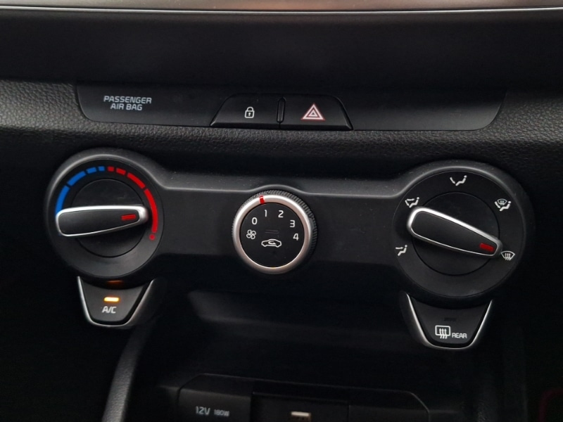 Used Kia Stonic 2021 for sale - 77610790: Photo 14