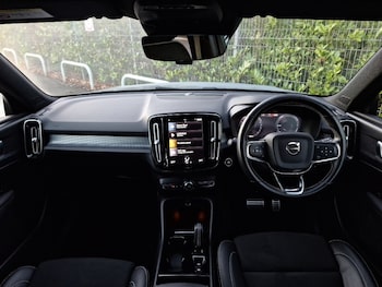 Used Volvo XC40 2021 for sale - 76959042: Photo