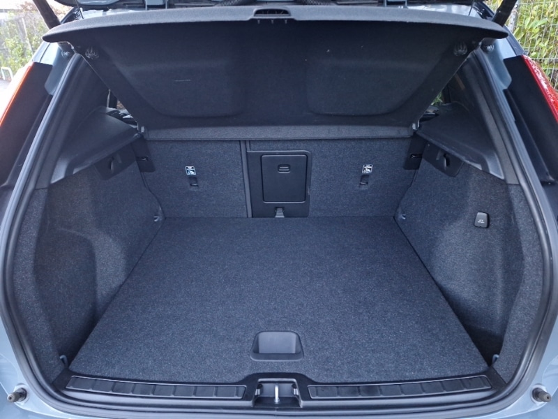 Used Volvo XC40 2021 for sale - 76959042: Photo 8