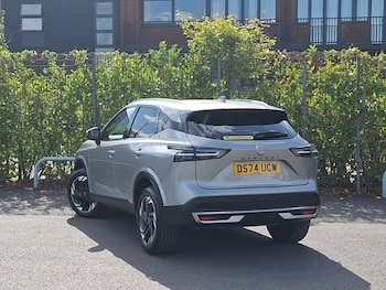 Used Nissan Qashqai 2024 for sale - 75837509: Photo