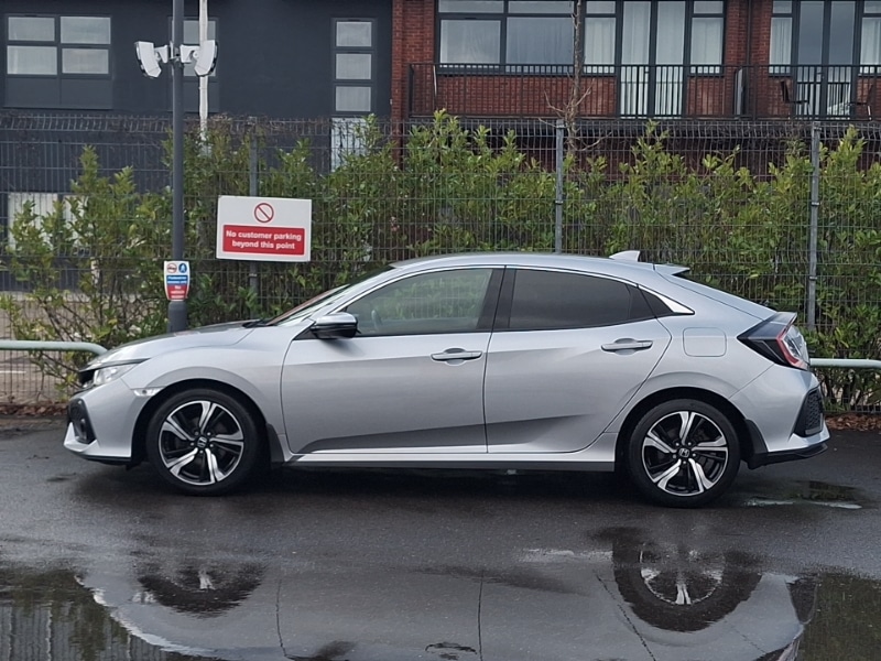 Used Honda Civic 2018 for sale - 77852195: Photo 4