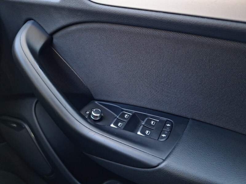 Used Audi Q3 2017 for sale - 77933080: Photo 17