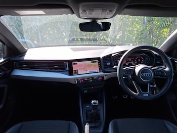 Used Audi A1 2019 for sale - 76100322: Photo 2