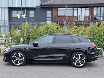 Used Audi e-tron 2023 for sale - 78478151: Photo