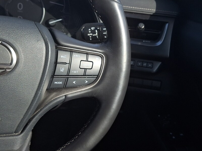 Used Lexus UX 2019 for sale - 77947680: Photo 19