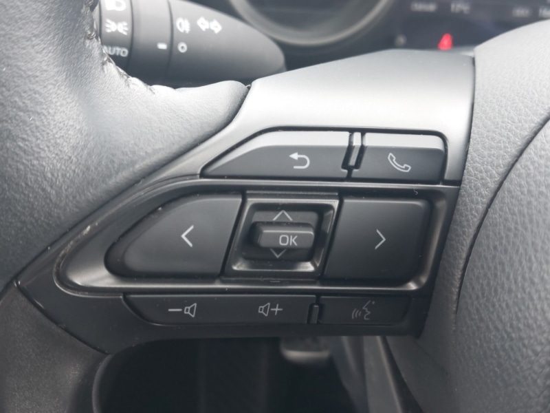 Used Toyota Yaris Cross 2022 for sale - 78113283: Photo 18