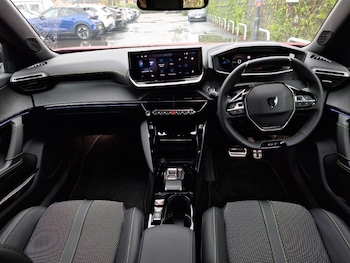 Used Peugeot 2008 2025 for sale - 76602534: Photo