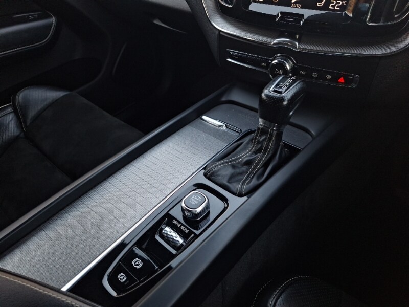 Used Volvo XC60 2017 for sale - 77644201: Photo 16