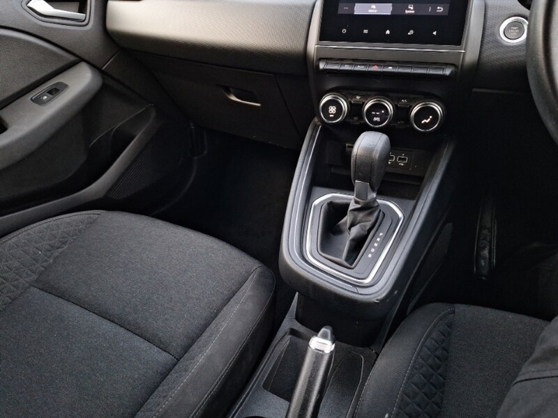 Used Renault Clio 2022 for sale - 77569172: Photo 15