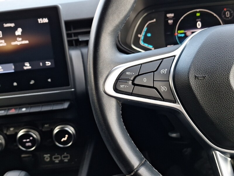 Used Renault Clio 2022 for sale - 77569172: Photo 18