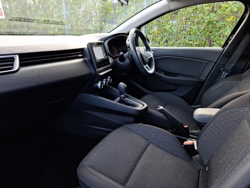 Used Renault Clio 2022 for sale - 77569172: Photo 5