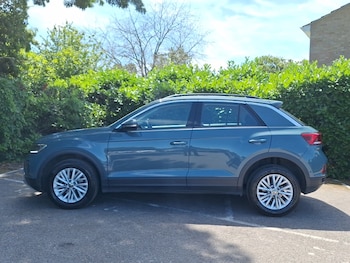 Used Volkswagen T-Roc 2022 for sale - 79126481: Photo
