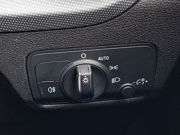 Used Audi Q2 2023 for sale - 76225880: Photo 17