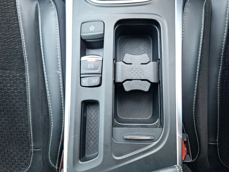 Used Renault Megane 2017 for sale - 76506929: Photo 14