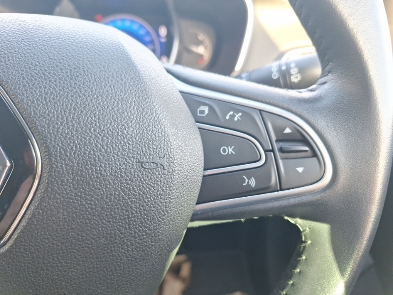 Used Renault Megane 2017 for sale - 76506929: Photo 19