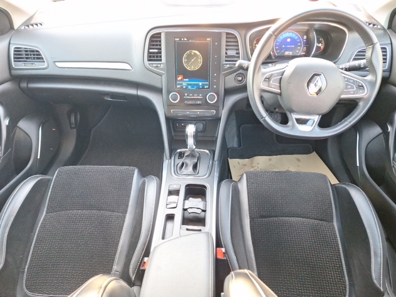 Used Renault Megane 2017 for sale - 76506929: Photo 2