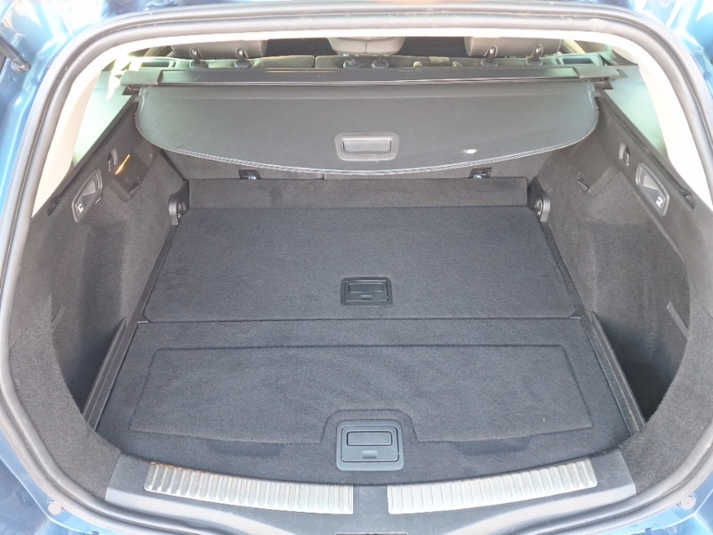 Used Renault Megane 2017 for sale - 76506929: Photo 8