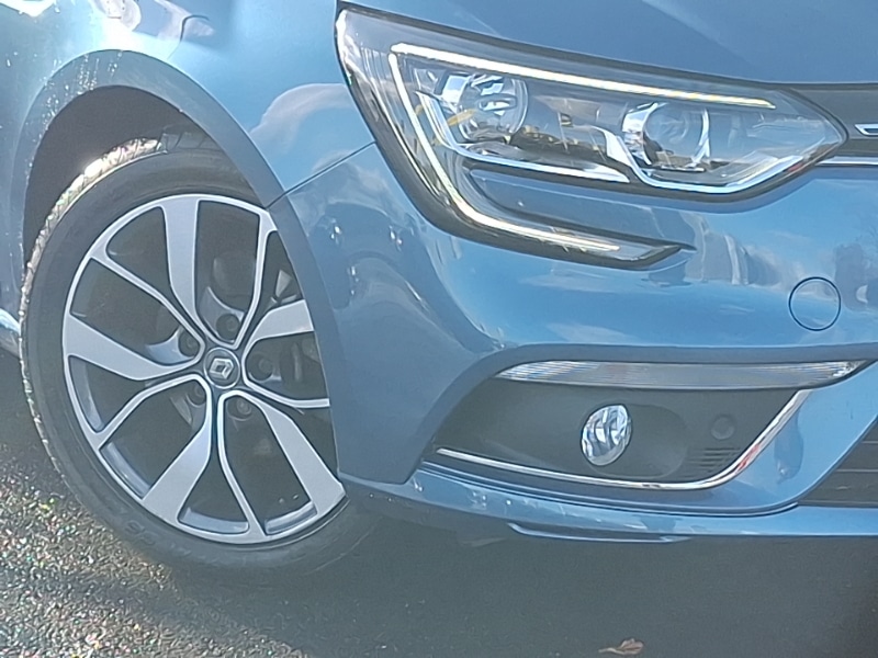 Used Renault Megane 2017 for sale - 76506929: Photo 9