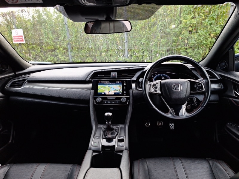 Used Honda Civic 2019 for sale - 76851691: Photo 2