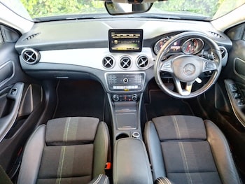 Used Mercedes-Benz GLA 2019 for sale - 79006363: Photo