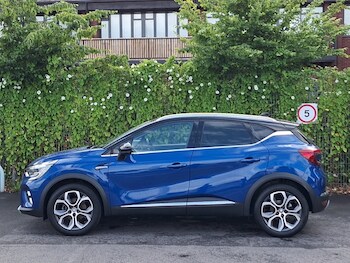 Used Renault Captur 2023 for sale - 78795479: Photo