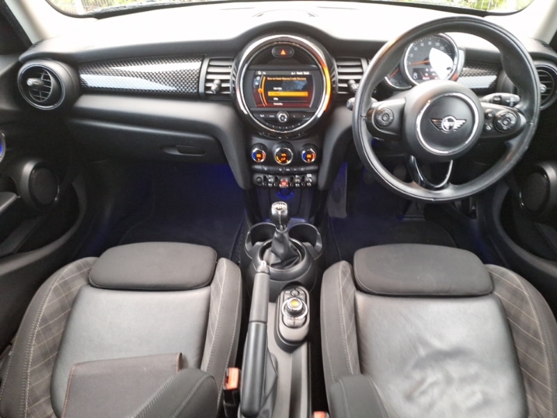 Used MINI Hatch 2018 for sale - 76511558: Photo 2