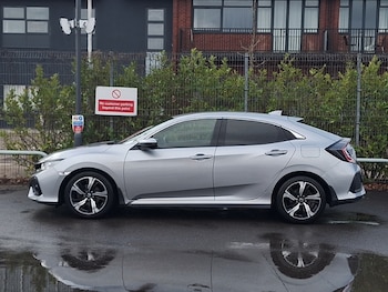 Used Honda Civic 2018 for sale - 77956860: Photo