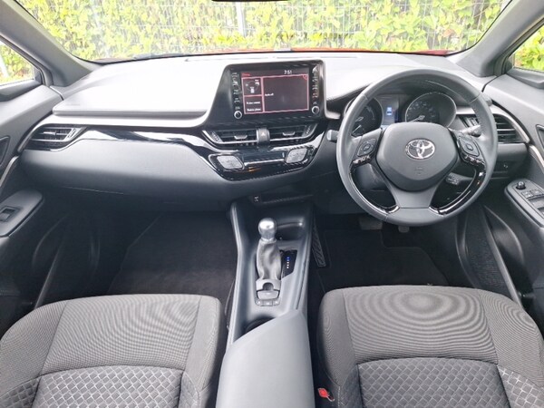 Used Toyota C-HR 2022 for sale - 76052495: Photo 2