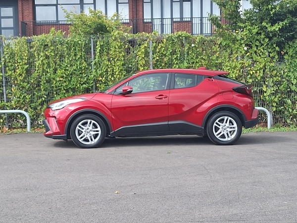 Used Toyota C-HR 2022 for sale - 76052495: Photo 4