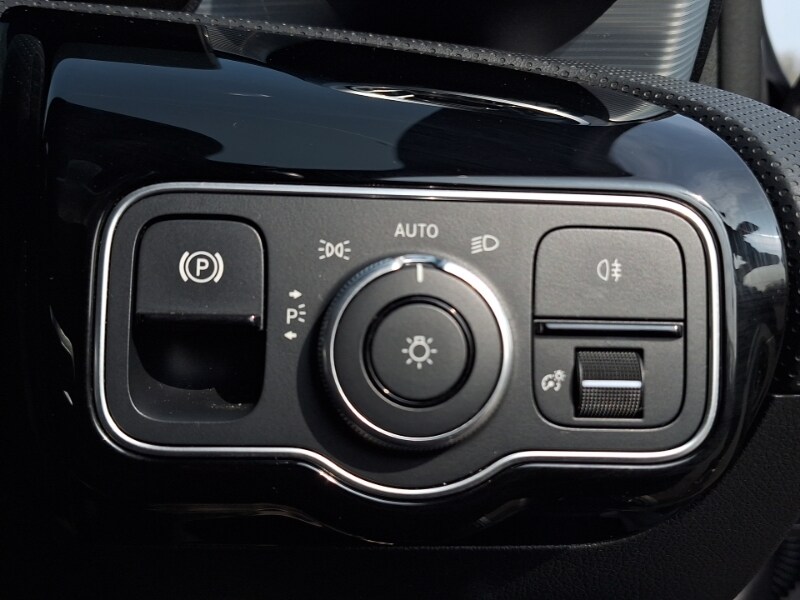 Used Mercedes-Benz A-Class 2022 for sale - 77988000: Photo 16