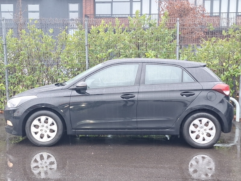 Used Hyundai i20 2017 for sale - 77526665: Photo 4